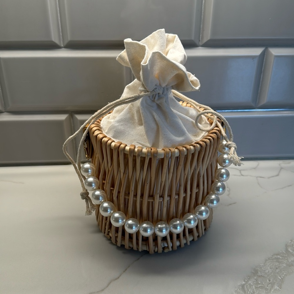 Basket Purse with Pearl Handle